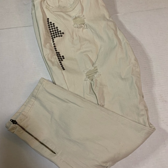 Ana Modern Fit Skinny Leg Distressed Beige Jeans 16 - Picture 2 of 11